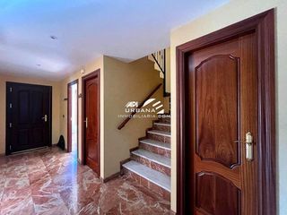 Chalet en venta en Lucena