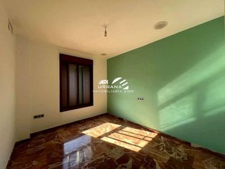 Chalet en venta en Lucena