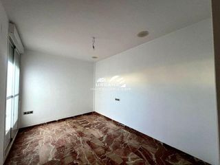Chalet en venta en Lucena