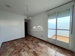 Chalet en venta en Lucena