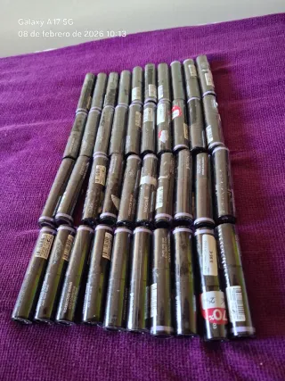 Lote 40 correttori Nocibe