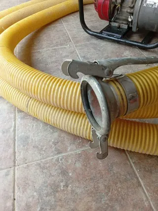 Motobomba Honda 5.5 HP con mangueras