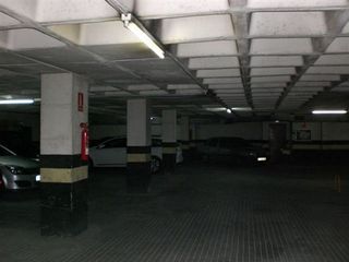 Garaje en alquiler en El Parc i la Llacuna del Poblenou en Barcelona