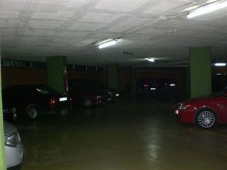 Garaje en alquiler en La Nova Esquerra de l'Eixample en Barcelona