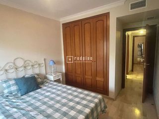 Piso en alquiler en Martín Carpena - Torre del Río en Málaga