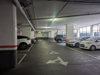 Garaje en venta en La Maternitat i Sant Ramon en Barcelona