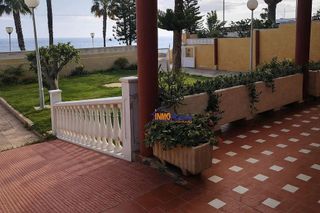 Chalet en alquiler en El Puerto - Romanilla en Roquetas de Mar