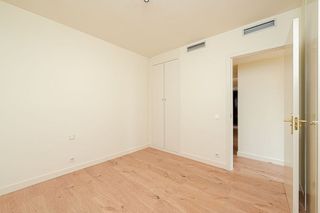 Piso en alquiler en Piovera - Conde Orgaz en Madrid