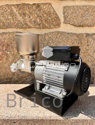 Molino Triturador Maíz Seco y Húmedo Arepas Eléctrico 1 Hp - 00808 - GARHE