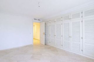 Piso en alquiler en El Mayorazgo - El Limonar en Málaga