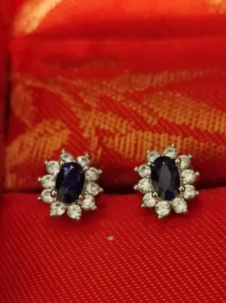 Orecchini fiore zaffiro blu