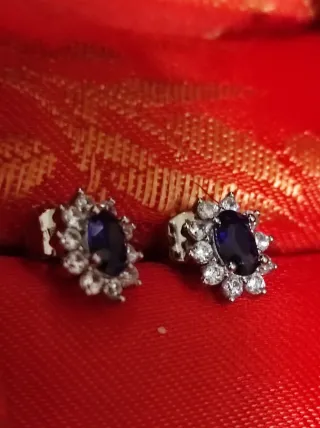 Orecchini fiore zaffiro blu