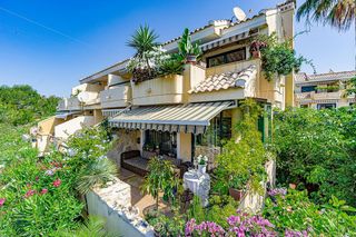 Casa pareada en venta en Campos de Golf - Villa Martin - Los Dolses en Orihuela