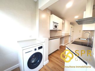 Piso en alquiler en Huerta del Pilar en Sevilla