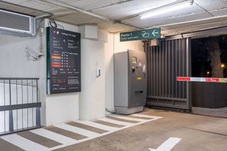 Garaje en alquiler en Les Tres Torres en Barcelona