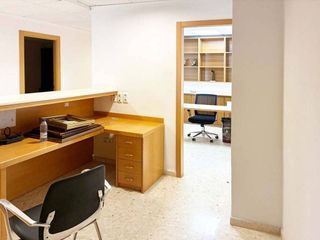 Local comercial en alquiler en Jaume Roig en Valencia