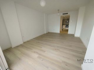 Piso en alquiler en Nueva Andalucía centro en Marbella