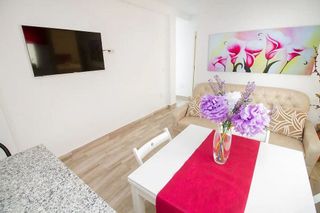 Piso en alquiler en Girón - Las Delicias - Tabacalera en Málaga