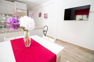 Piso en alquiler en Girón - Las Delicias - Tabacalera en Málaga