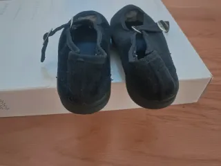 Zapatos regionales negros talla 29