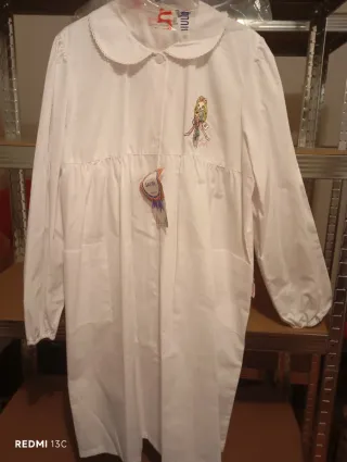 Grembiule bambina bianco tg 100 (cm 158)