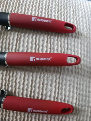 Set di utensili da cucina Bergner Nero/Rosso