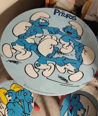 Mesa infantil Los Pitufos