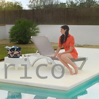 Tumbona Mykonos Arena