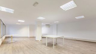 Oficina en alquiler en Les Corts en Barcelona
