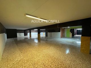 Local comercial en alquiler en Montigalà -Sant Crist en Badalona