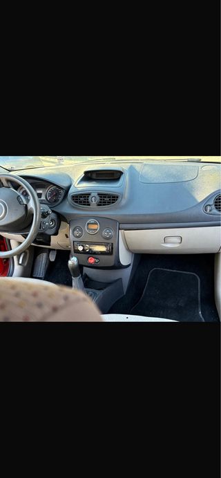 Renault Clio 2006