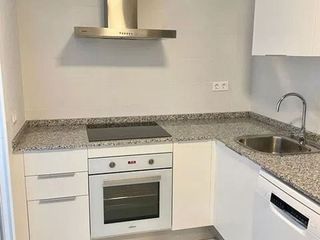 Piso en alquiler en Zona Norte en Estepona