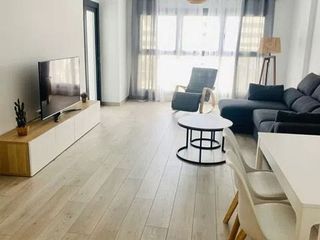 Piso en alquiler en Zona Norte en Estepona