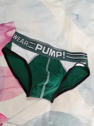 Slip PUMP! verde hombre