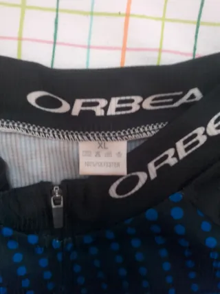 Maillot y culote Orbea ciclismo