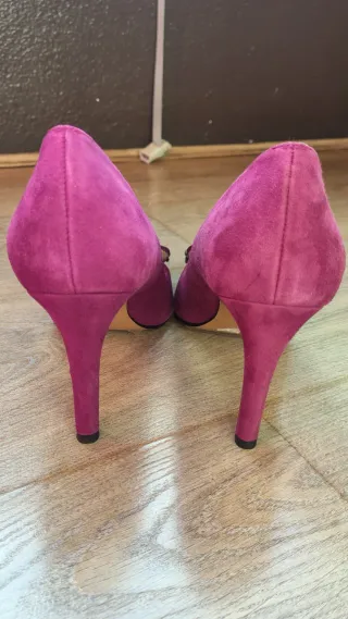 Zapatos tacón Lodi ante morados talla 38