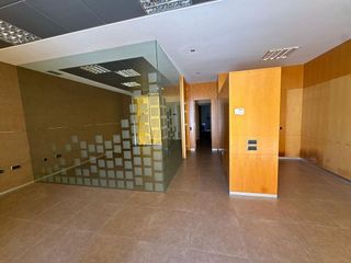 Local comercial en venta en El Puerto - Romanilla en Roquetas de Mar