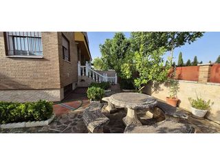 Casa adosada en venta en Marianistas - AVE en Ciudad Real