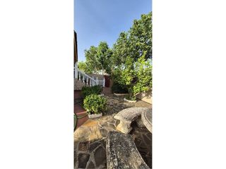 Casa adosada en venta en Marianistas - AVE en Ciudad Real