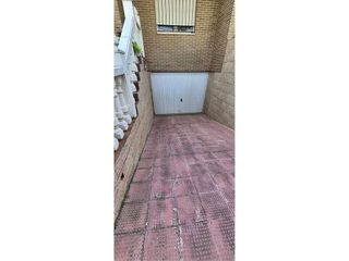 Casa adosada en venta en Marianistas - AVE en Ciudad Real