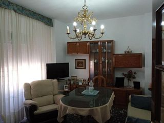 Chalet en venta en Lucena