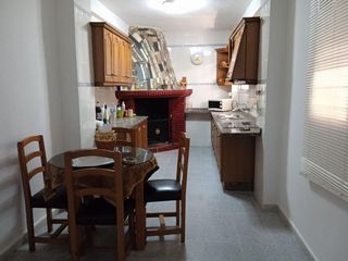 Chalet en venta en Lucena