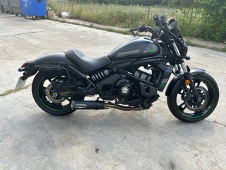 Kawasaki Vulcan S Negra y Verde