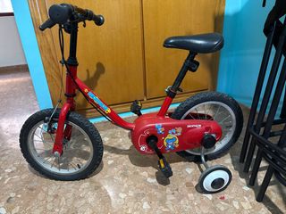 Bicicleta infantil 14” roja con ruedines