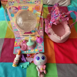 Ksimerito Lokolorin con cuna moisés