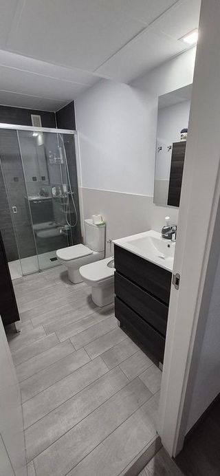 Piso en alquiler en Renfe - Bulevar 1º y 2º Fase en Jaén