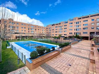 Piso en alquiler en Montecarmelo en Madrid