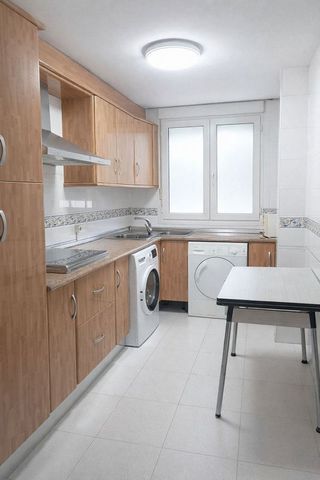 Piso en alquiler en Ciudad Jardín - Zoco en Córdoba