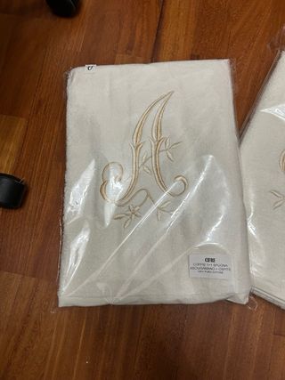 Coppia Asciugamani Personalizzati A F