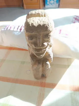 Figura prehistórica indefinida